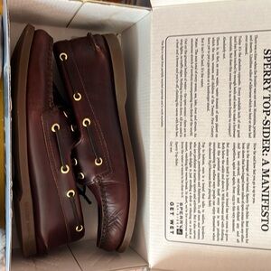 sperry men’s gold cup